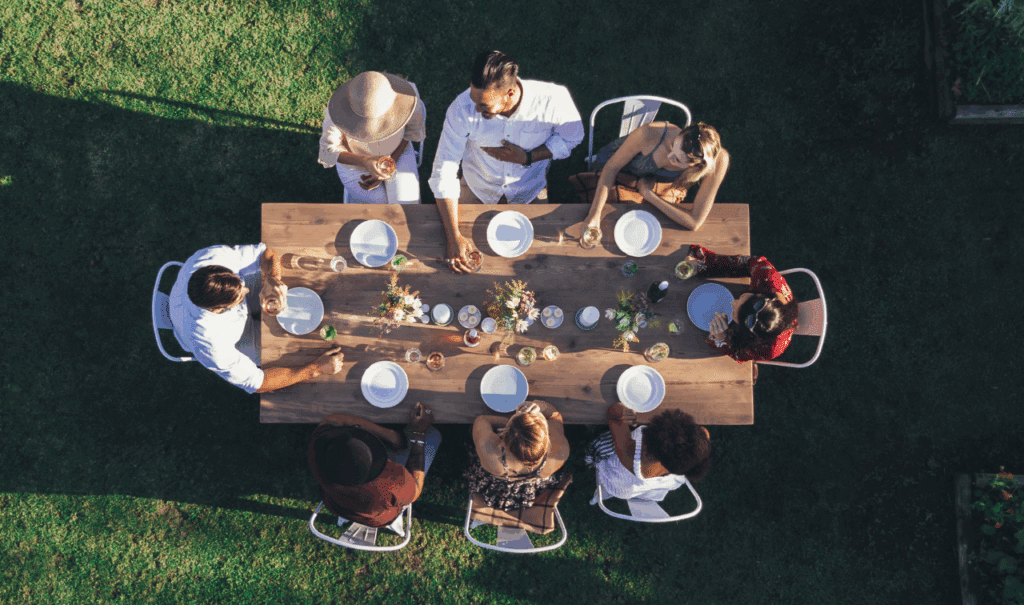 7 Steps for Planning Family Reunions (and Saving Your Sanity)
