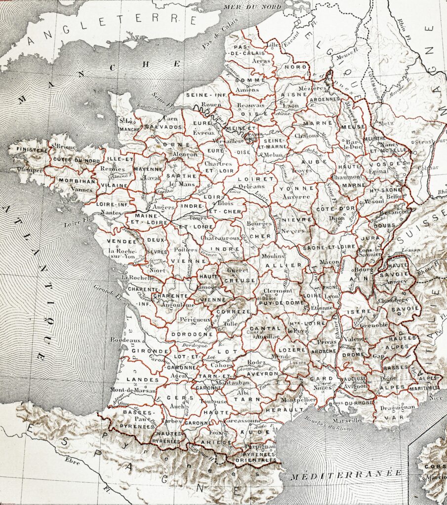 Black and white map of France showing its regions and departments, bordered by countries and bodies of water, with department names labeled in French